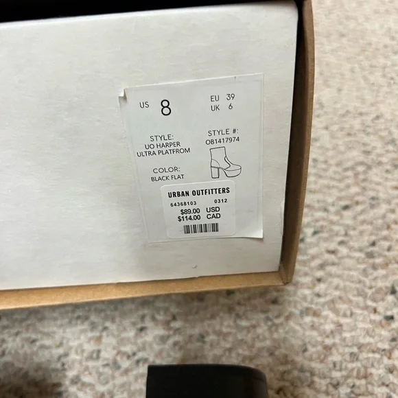 Urban Outfitters Black Platform Shoes - Picture 4 of 7